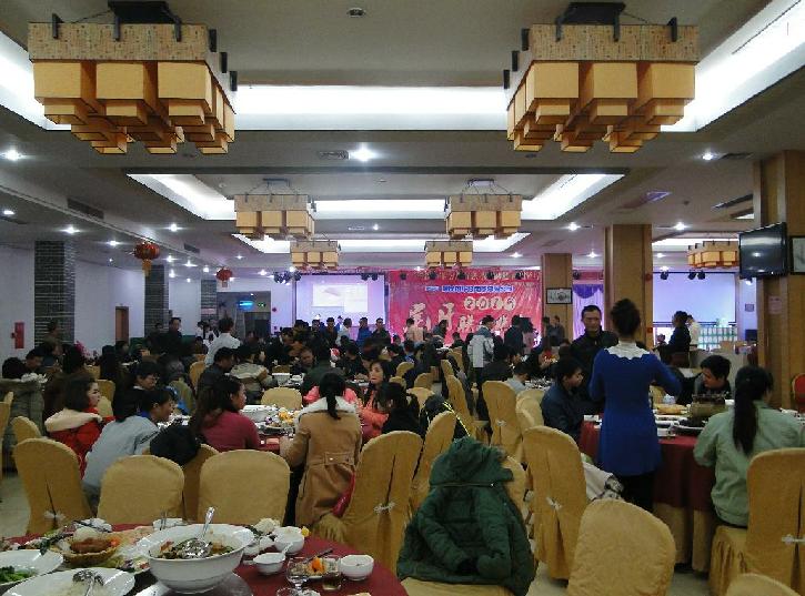 2015-- Huasheng Electronic tail party